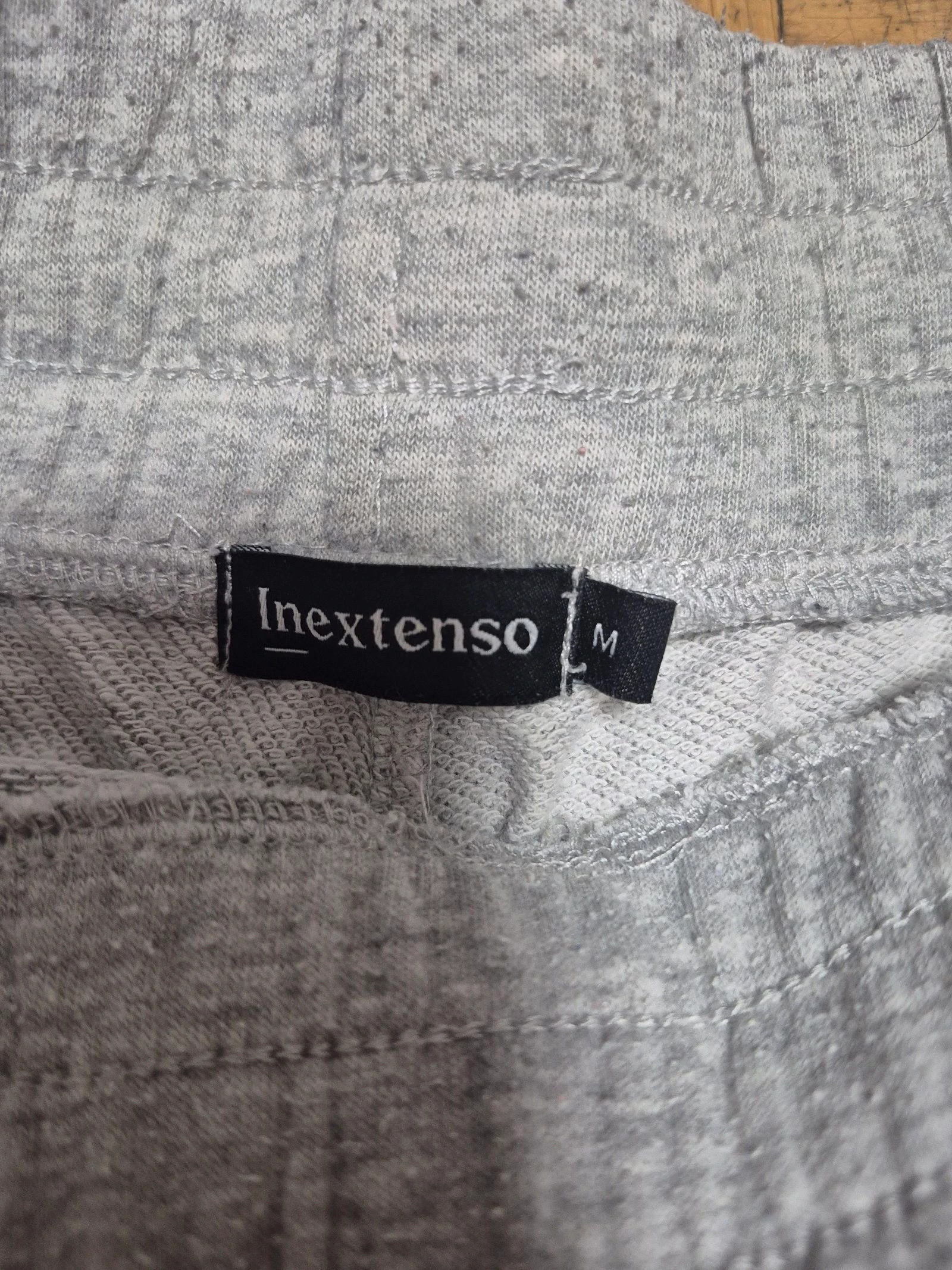 Pantalón corto gris con bolsillos – Talla M – photo 3